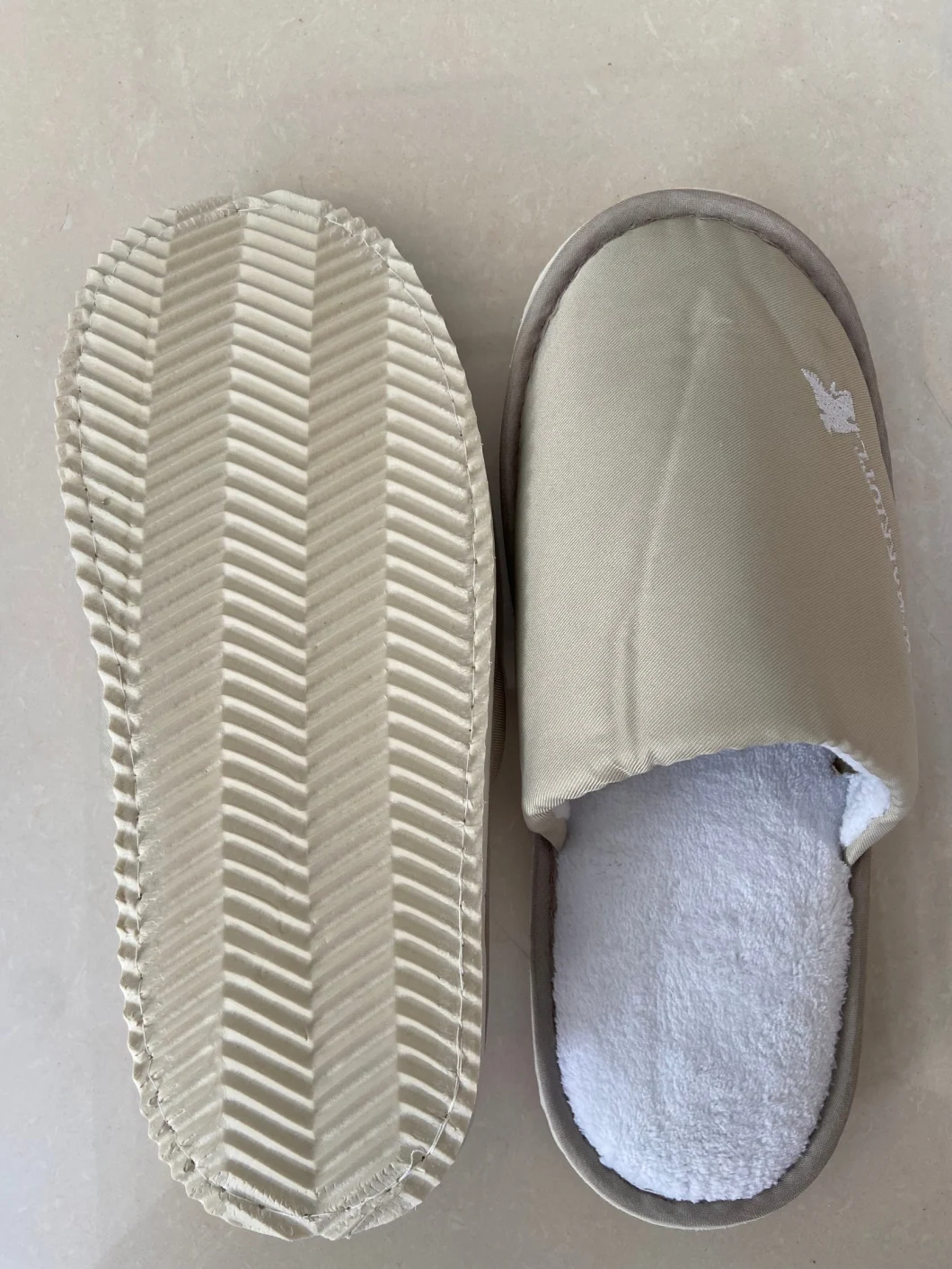 Factory Wholesale Hotel Slippers SPA Velvet Closed Toe Slipper